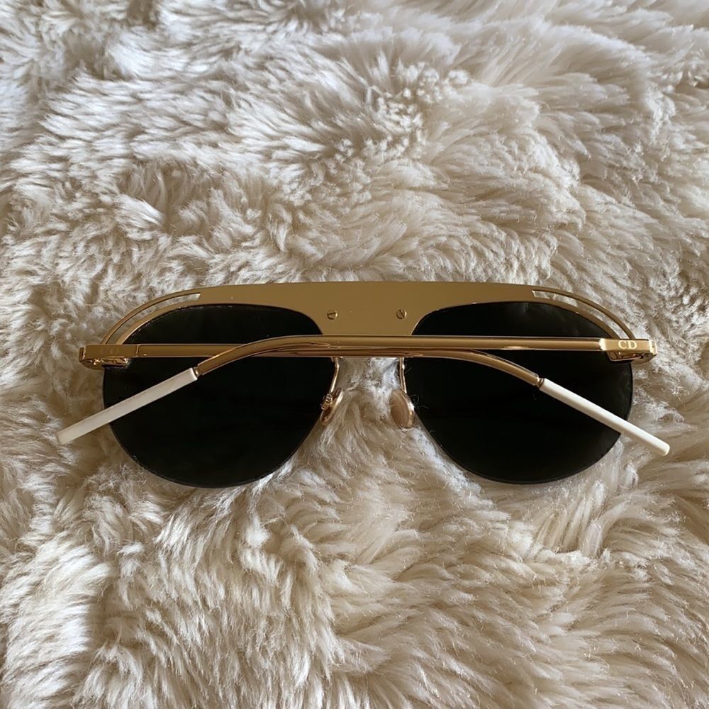 Christian Dior Womens Sunglasses  - Picture 2 of 7